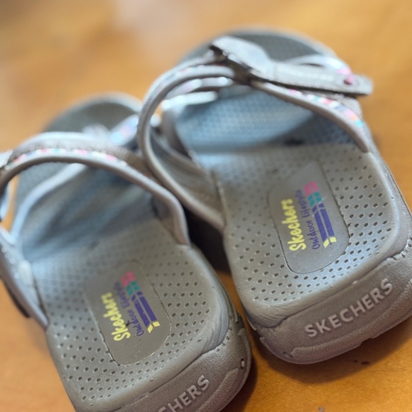 Sandals - Picture 2 of 2